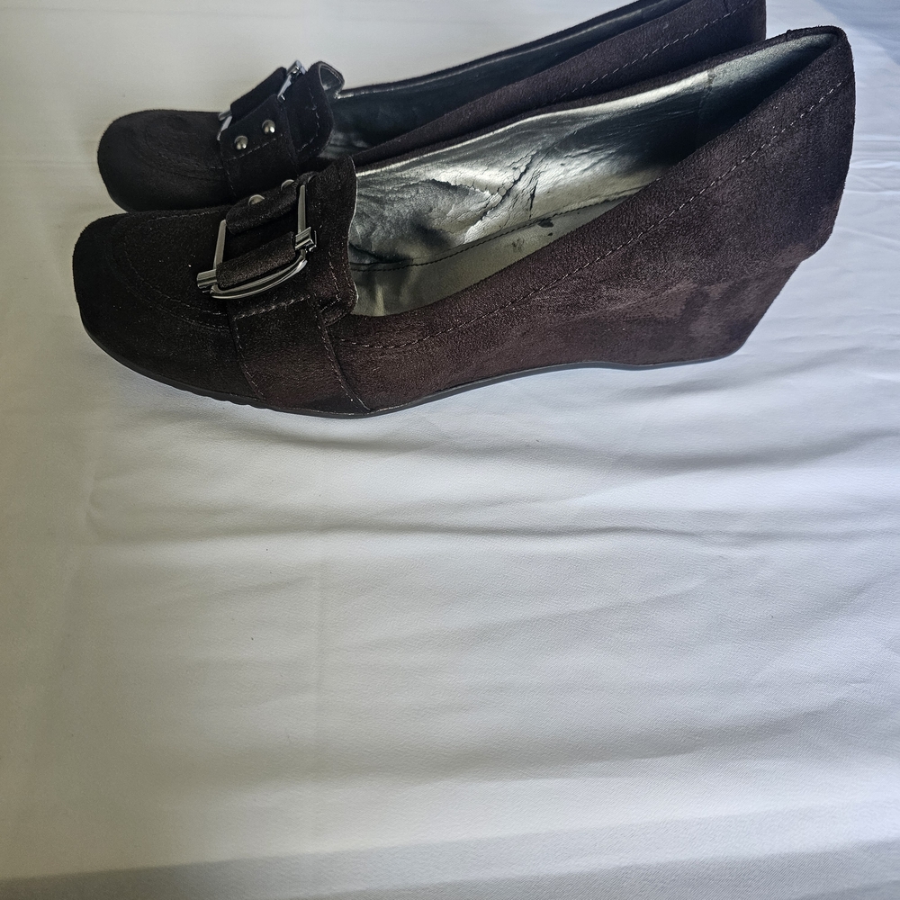Brown Suede Women's Loafers by Eileen Fisher - Picture 4 of 15